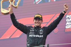 开云体育app-索伯车队翻盘阿斯顿马丁，拉塞尔状态火热的简单介绍