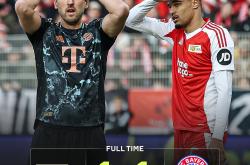 开云体育入口-米兰德比再现激烈对决，世纪豪门之争