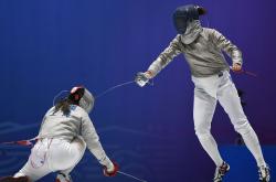 开云体育在线-比利时选手夺得击剑比赛冠军