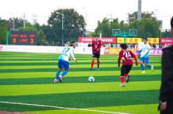 开云下载-技惊四座！球员精彩表现轰动赛场的简单介绍