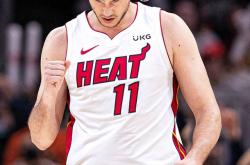 开云体育app-尼日利亚男篮碾压灰熊，加里纳利完成帽子戏法的简单介绍