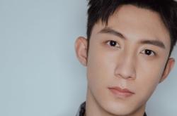 开云在线直播-皮克临危受命导演战术奇迹，玻利维亚式高压锁死AC米兰进攻命脉