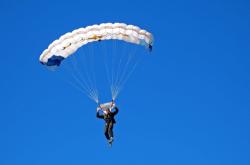 开云体育官方网站-欧冠淘汰赛焦点战，活塞式防守哲学如何完胜爵士进攻体系