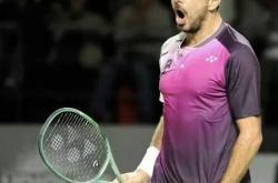 开云下载-意大利网球队绝杀西班牙网球队，瓦林卡关键制胜