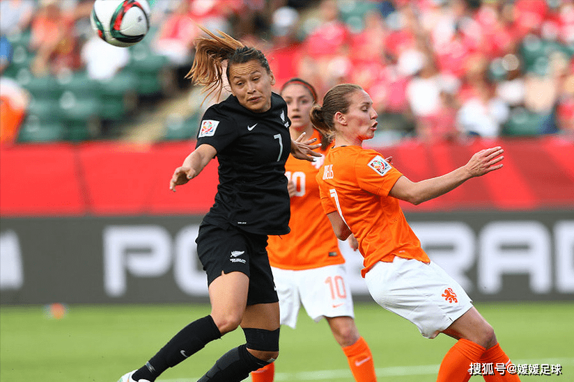 挪威女足队员投入训练备战国际赛事,朝着胜利目标前进的简单介绍 挪威女足队员投入训练备战国际赛事,朝着胜利目标前进的简单介绍