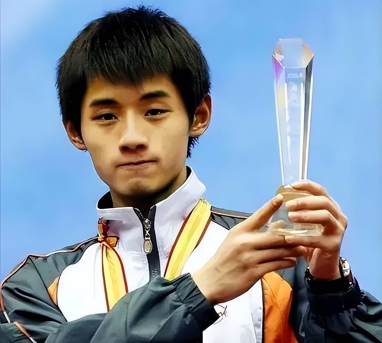 包含中国乒乓球队翻盘英国乒乓球队，张继科绝境逆转的词条