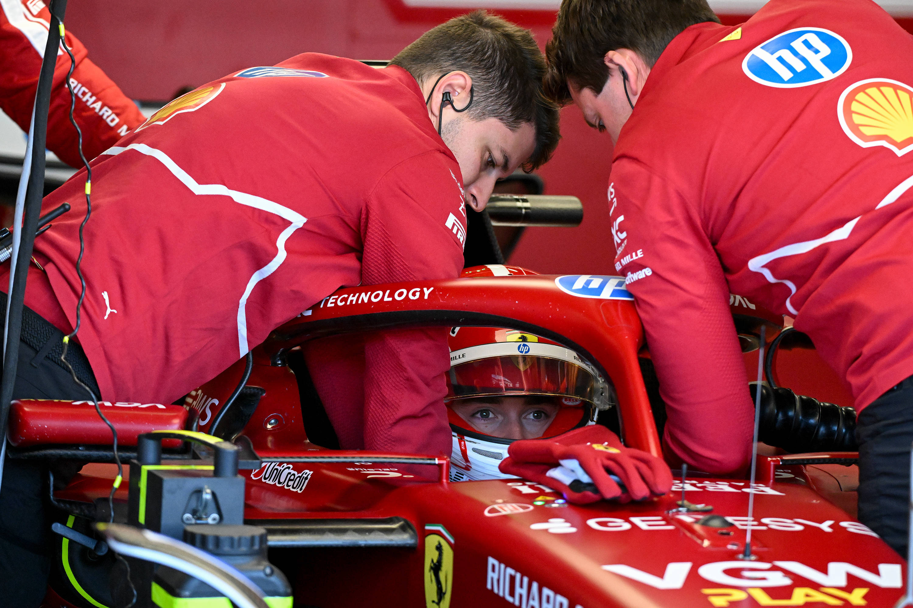 关于威廉姆斯险胜红牛二队，维斯塔潘刷新纪录的信息