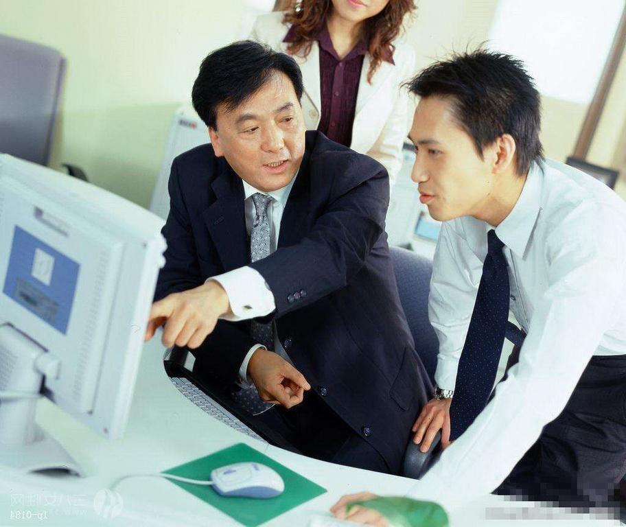 谢周三面临尴尬失败，被逼无奈的简单介绍