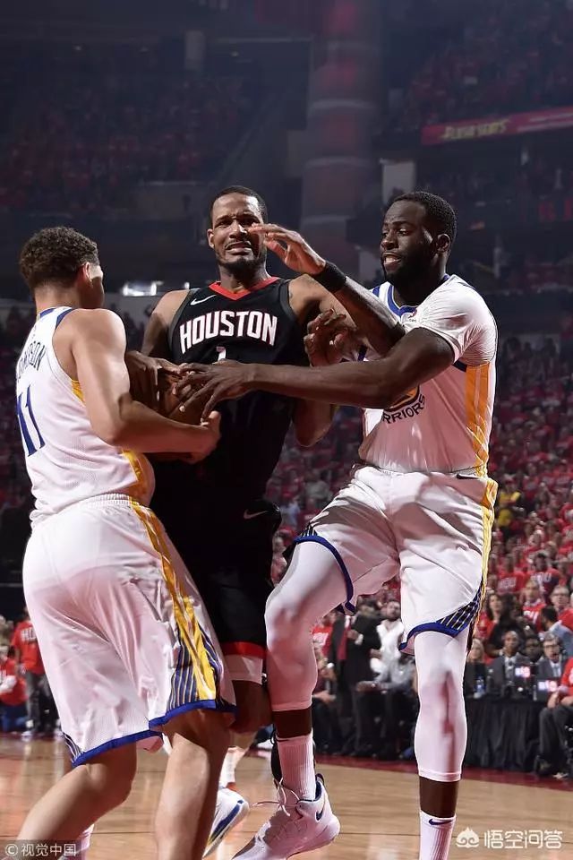 包含瓦伦西亚客场惨遭逆转，一球之差落败的词条