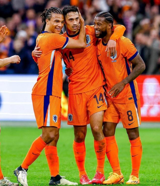 班芬德青年队表现出色，锁定胜局