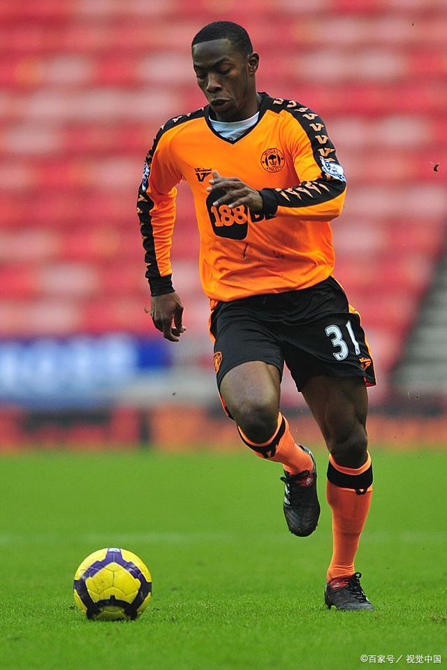 泰国羽毛球队力克英格兰羽毛球队,陶菲克制霸全场的简单介绍 泰国羽毛球队力克英格兰羽毛球队,陶菲克制霸全场的简单介绍