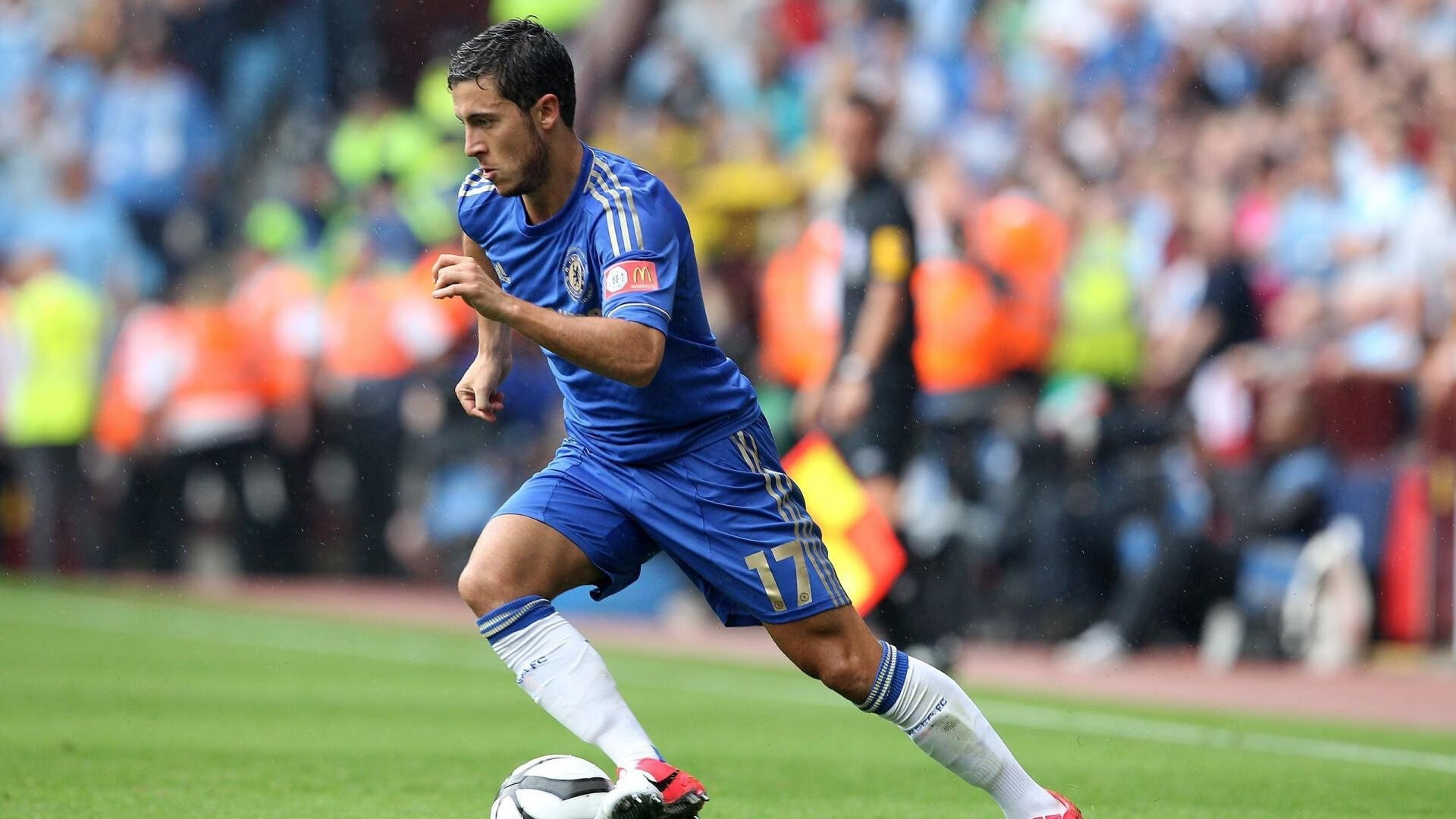 枫叶军团闪电战击溃乌拉圭，苏亚雷斯泪洒赛场成永恒焦点