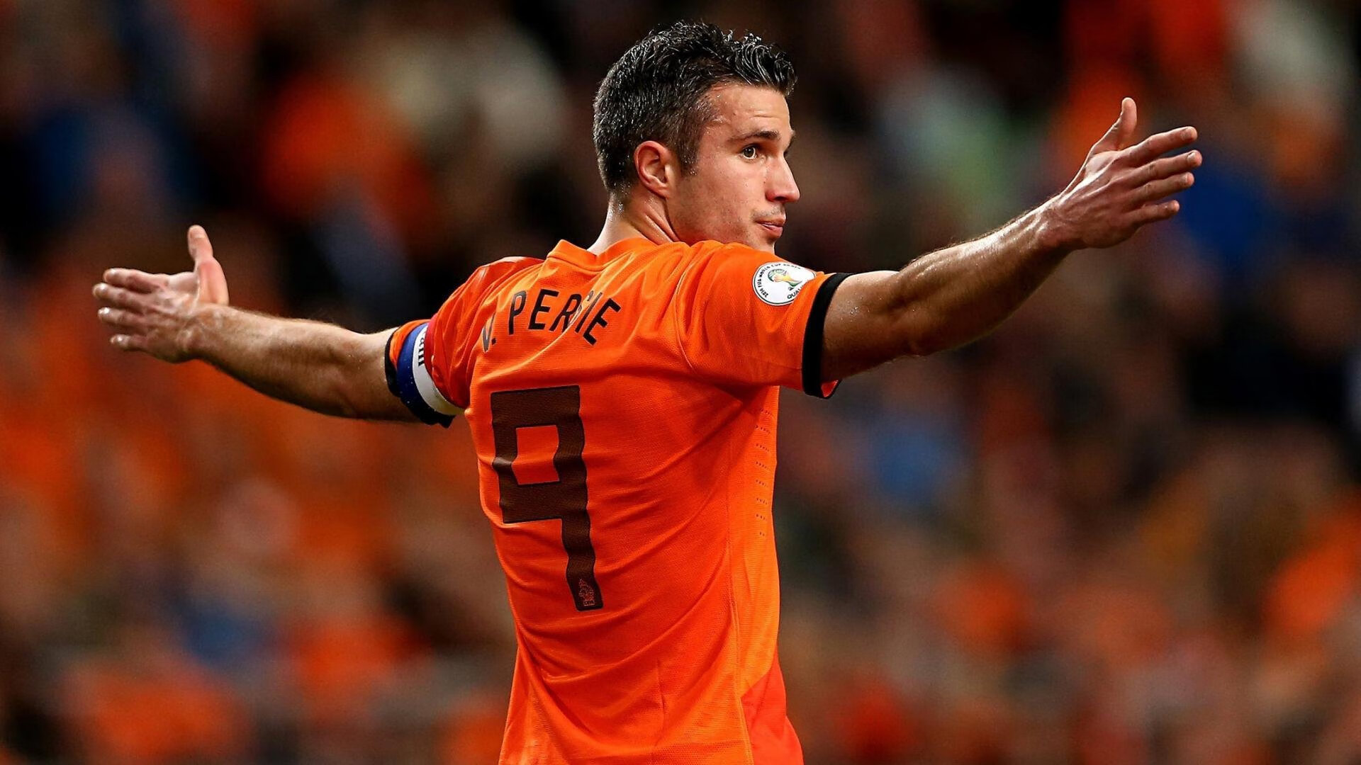 塞恩斯领衔迈凯伦完美战术完胜雷诺，团队协作铸就赛道传奇