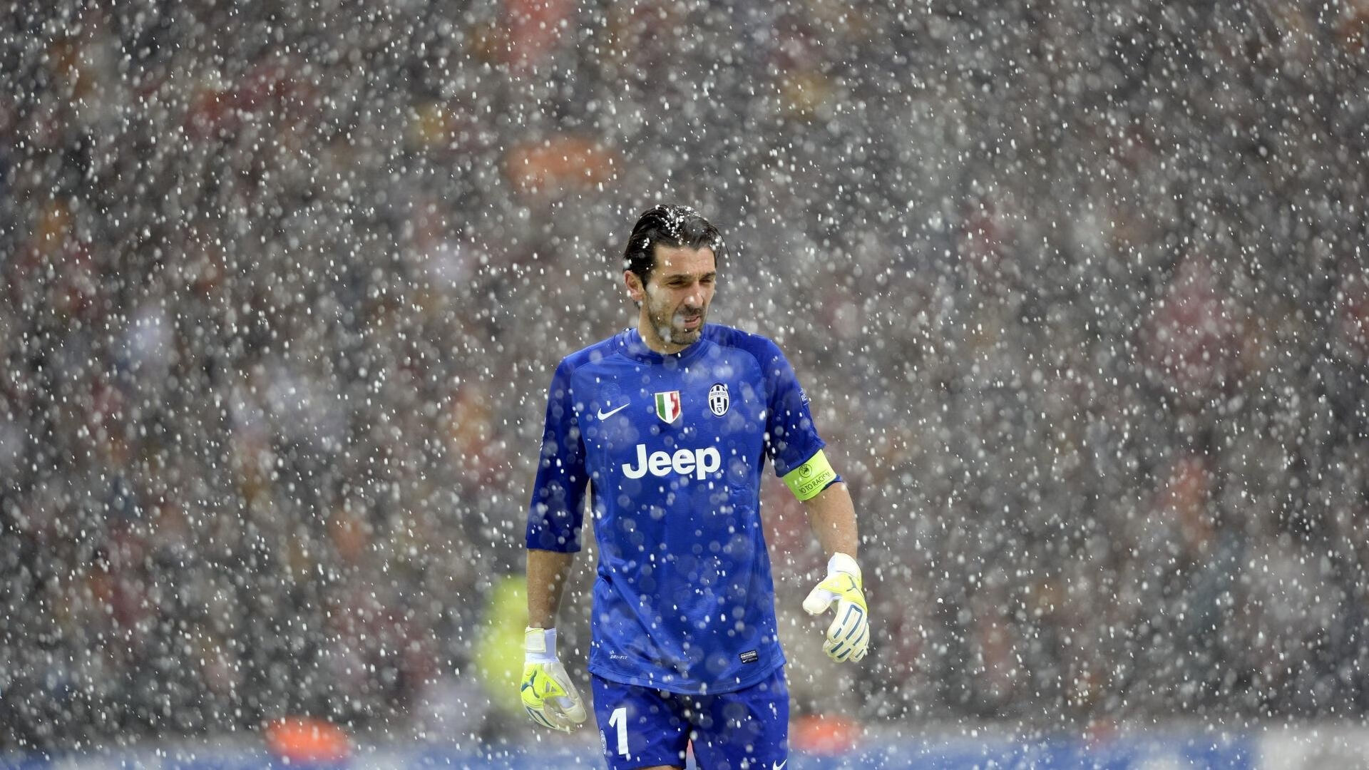 东决关键战之夜，锡安防守端锁死对手，一夫当关铸就传奇