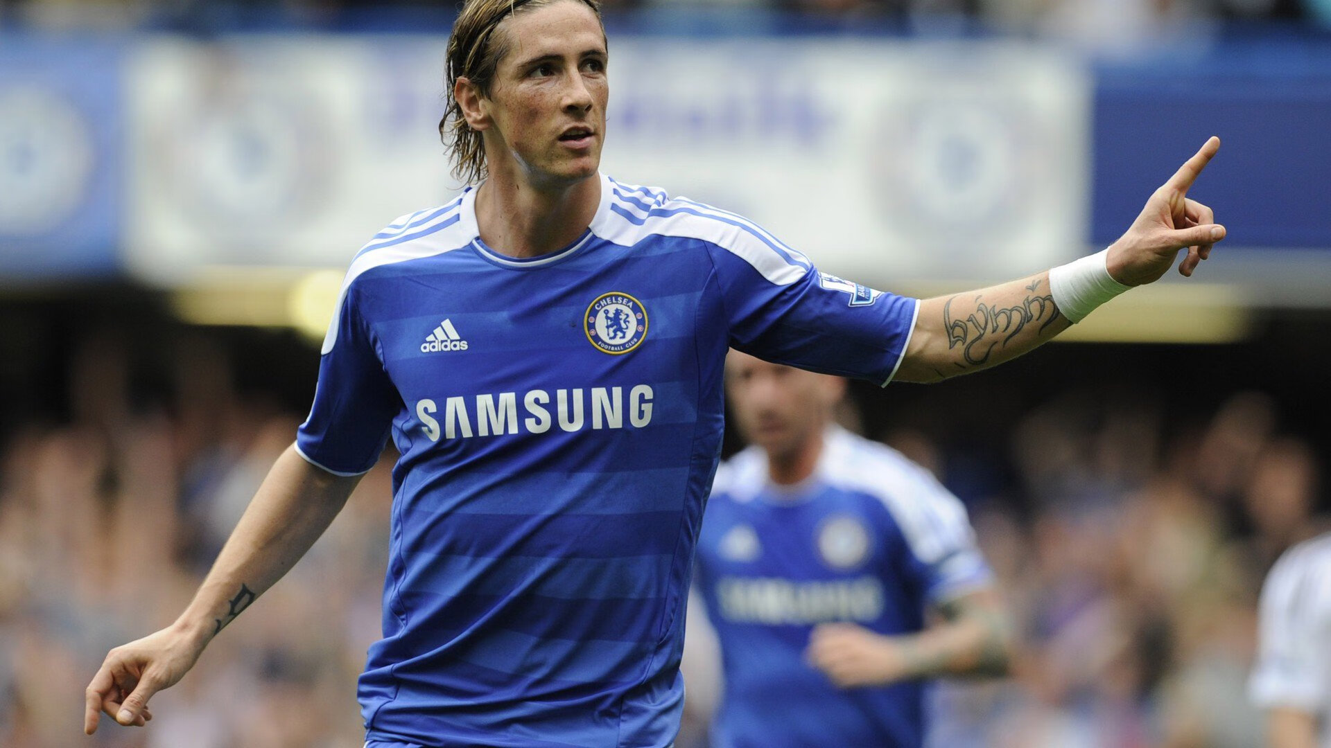 拉什福德主宰比赛走向，曼城末节发力带走塞维利亚